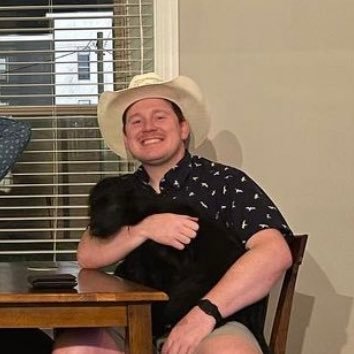 n_hilde6's profile picture. | Saint Peter Public School’s only 5 time Geography Bee Champion | UMN Alum | ITAT 3:40 | Mostly tweets about sports