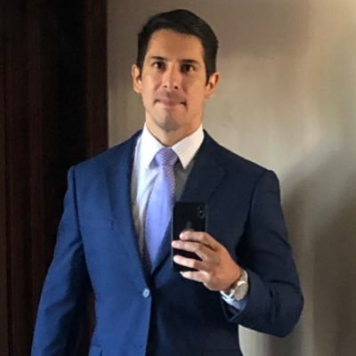 vicdenis's profile picture. Hombre justo, Abogado perfecto.. No digo que yo lo sea..