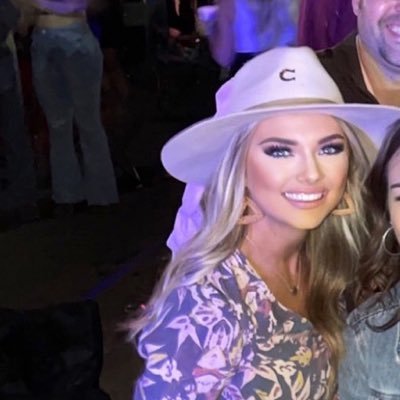 ✨ 325 | 806 ✨ my old Twitter was hacked by a crazy b plz follow me on this one🥺