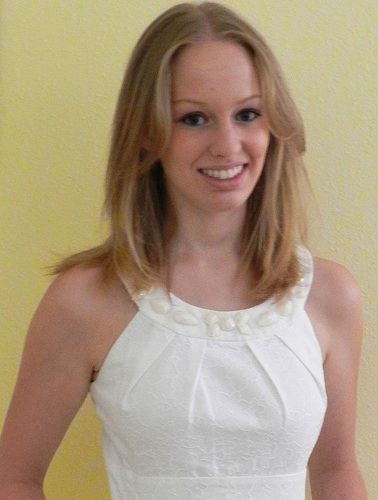 IB Graduate. Marine Biology major @ Rollins College. Travelholic. Immigrant. IC supporter. Animal rights activist.
