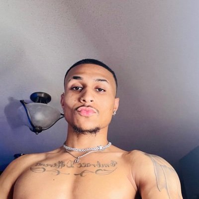 your_fantasy___'s profile picture. Instagram : Mulattoprince_