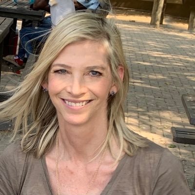 Speech language therapist, whisky/ey & beagle lover. AI +ve, Apple enthusiast, Blogger, Always learning #ebpslp #DevLangDis