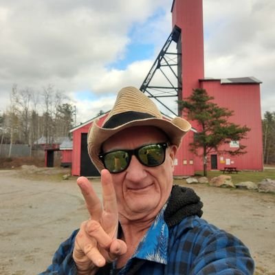 AlanWhi48465386's profile picture. Old Man Loves Jesus misses his Mom an Family an Friends Passes Away  26 Years Sober Still got lots to Learn