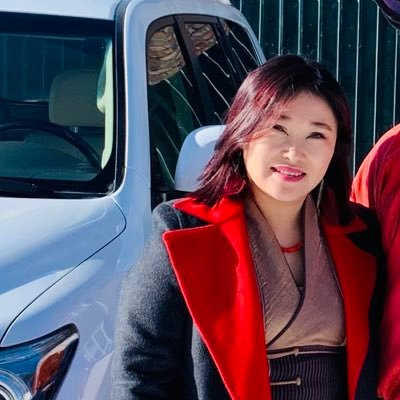 tungaa15400278's profile picture. Лимитэд болсон тул уучлаарай, лимит гарахаар нь эргээд дагана.