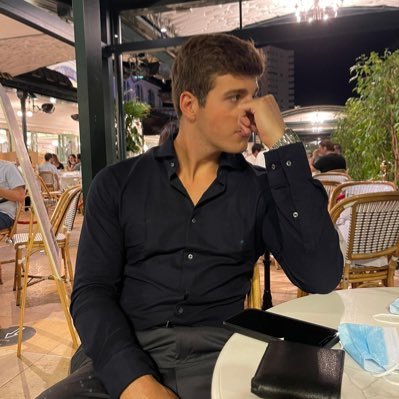 shonparnett's profile picture. Doctor of Medicine 🇺🇸 🇷🇸