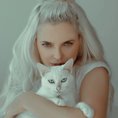 From entertainment to pet education, to the newest trends and products, and everything in between - Stay Connected with Cat Minister 😻 #CatMinister0