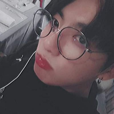 💜𝔸ℝ𝕄𝕐⁷⟬⟭💜🇵🇭
◕➹➷➹Loving can hurt, loving can hurt sometimes.....♡➹➷➹