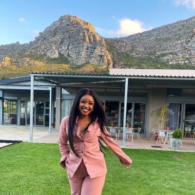 Googlihle_'s profile picture. Dope soul.