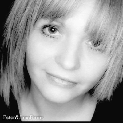 SoniaBloomfiel8's profile picture. another new profile 🙄