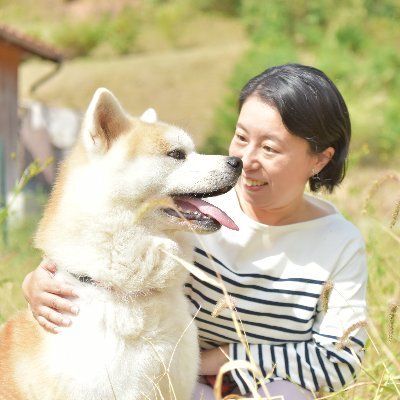 山口新聞の記者を経てローカルジャーナリストに。「みんなでつくる中国山地」の書き手の一人。阿東を盛り上げたい女性のネットワークでも活動中。興味関心：地域おこし、農業、犬キャンプ、相撲、TOEIC etc