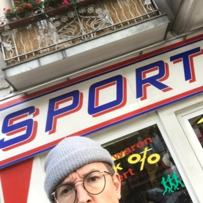 malte_sebastian's profile picture. Still the only Laowai on the Bus. Private Opinions only.