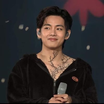 suddiqui_tanaz's profile picture. OT7💜😇