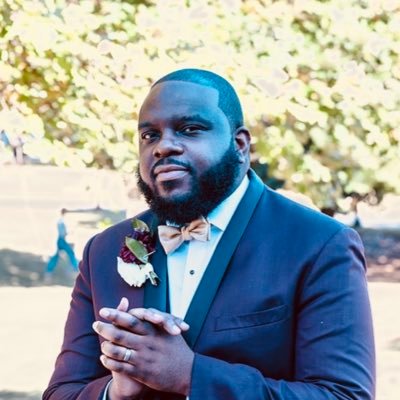 MrEdwardsELA's profile picture. ELA Educator