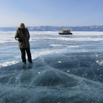 ElPezDPiedra's profile picture. Empresario sector TI desde 1992, físico, liberal, agnóstico, preocupado por España, enamorado de Rusia 🇪🇸 🇷🇺