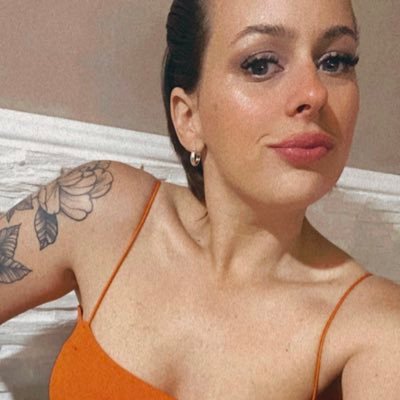 Martalareinaokk's profile picture. Marge no voy a mentirte..