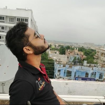 Rrajsaha's profile picture. 🌊🌊🌊Surfing on Twitter💦