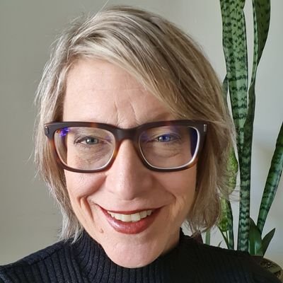 MaxineMcClellan's profile picture. Helping professionals & businesses compete in a digital & interconnected global marketplace.  Specializing in Multicultural & Global Communications Training.