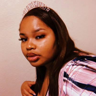 #LUMOGrad2020 Accounting ♍️ / 1908💗 “If I don’t love myself, I won’t survive”- Lisa “Left Eye” Lopes