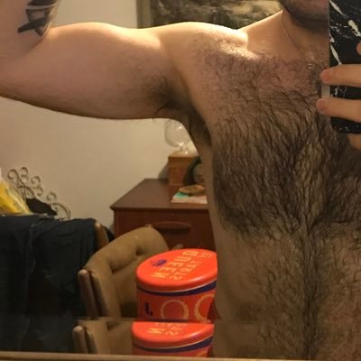 (he/him) thicc thighed, furry lad🐻 Here for a good time… say hello 🍆🍑