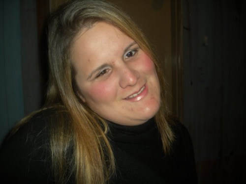 TRABALHO COMO CONSULTORA E ADORO FAZER AMIGOS.... ESPERO VCS AQUI NO TWITTER E TAMBEM PELO ORKUT elisalyyzews@gmail.com