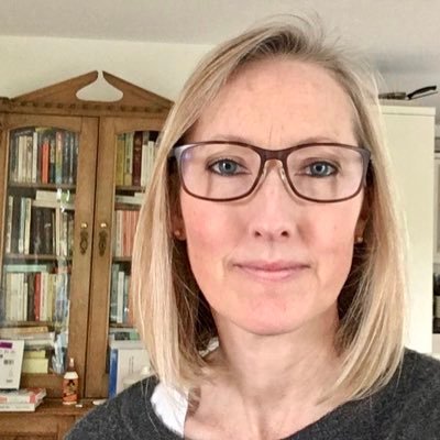 Teacher and aspiring writer living in the city of dreaming spires. Member of @SCBWI_BI #WriteMentor #picturebooks