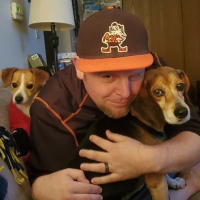 WLKR News/Sports Director, K96 Morning Crew...Married to Toledo girl...Own 2 Beagles...Christ follower, Ohio sports & WWE fanatic, Country music lover