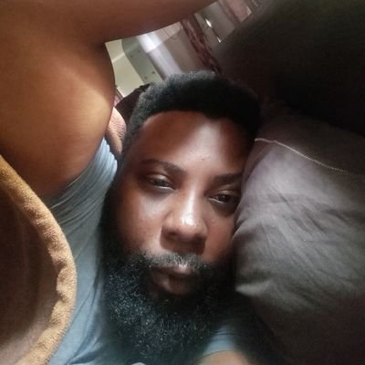 SharmarQ's profile picture. Everything is temporary.