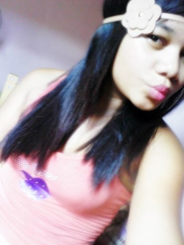 karolyna_sully's profile picture. イラストレーター。ミニマリスト生活を実践中です。