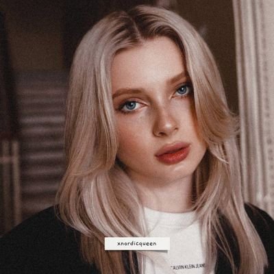𝑻𝒉𝒆 𝒔𝒏𝒐𝒘 𝒅𝒐𝒆𝒔𝒏'𝒕 𝒈𝒊𝒗𝒆 𝒂 𝒔𝒐𝒇𝒕 𝒘𝒉𝒊𝒕𝒆 𝒅𝒂𝒎𝒏
ㅤㅤㅤㅤㅤㅤㅤㅤㅤㅤㅤㅤ𝒘𝒉𝒐𝒎 𝒊𝒕 𝒕𝒐𝒖𝒄𝒉𝒆𝒔.