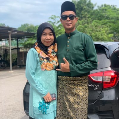 22122018 - Tunang 💍 , 22122019 - Married 👰🏻🤵🏻 Im officially wife to Mr Hakem ❤️
