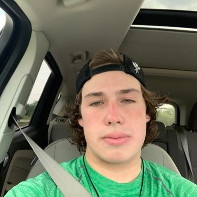 I have a passion for playing tennis and helping others!