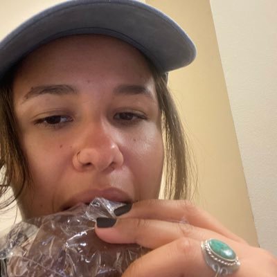 kiaramaile's profile picture. i don't know if you're looking for my opinion but unfortunately i will have to give it to you