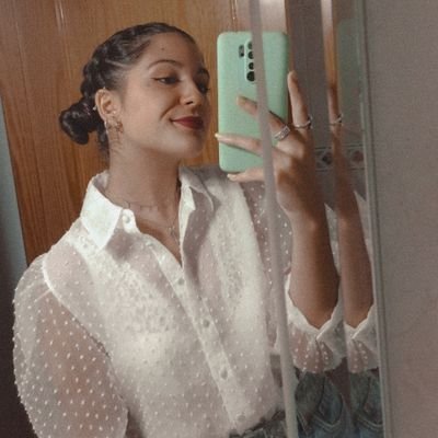 _elsaamoreno's profile picture. 