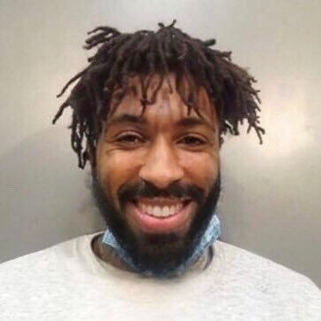 baehelpkhii_'s profile picture. 