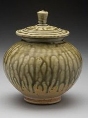 StarkStStudios's profile picture. Stark Street Studios is a working artist ceramic studio in SE Portland Oregon.  Stop by for our annual Holiday Sale! Nov 25,26,27 and open thru December.