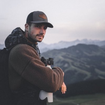 Freelance photographer
Adventure / vanlife
Switzerland