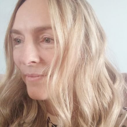 Justinerussell1's profile picture. Dance as if no one is watching, sing as if no one is listening!
Just find what makes you happy girl, and do it til your gone 🎸