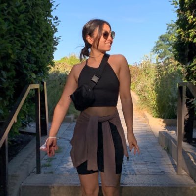 ALEXAKAYPR's profile picture. startup lawyer & recovering fashion publicist