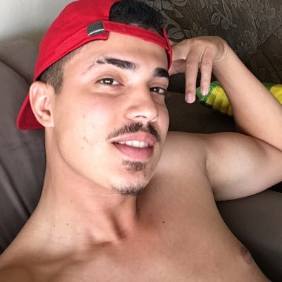 tempo passa telefone toca eu atendo e digo é o chefe 🔥 https://t.co/X0BDn0E0c9