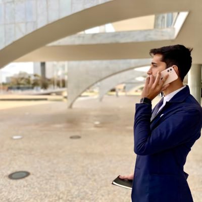 lavievilela's profile picture. Jornalista - política e besteira. Nem sempre nessa ordem ou desassociadas.
Coluna Cláudio Humberto - Diário do Poder