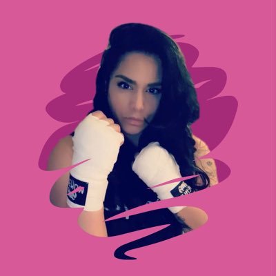 felinemob's profile picture. Odd little human, artist, & cat lover with a heart of gold. #felinemob #HardCunt #wolfknives #ElBorta 🐺🔪🀄️🀄️