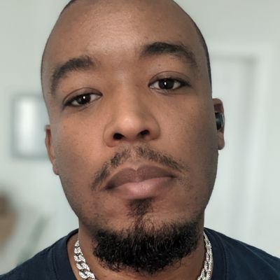 Just a guy.
I'm not cool in any way.
Dad to a legend in the making.