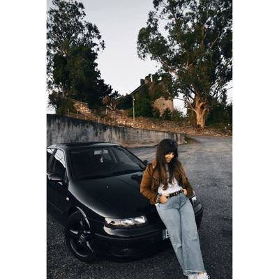 RubioAlbita's profile picture. 🎙🤤 cantar como forma de vida , 
🚘 Seat León 1.9 tdi.
📸 Instagram : albrugi_ruru , 
sobre todo Galeguiña sempre ! 😍🤤