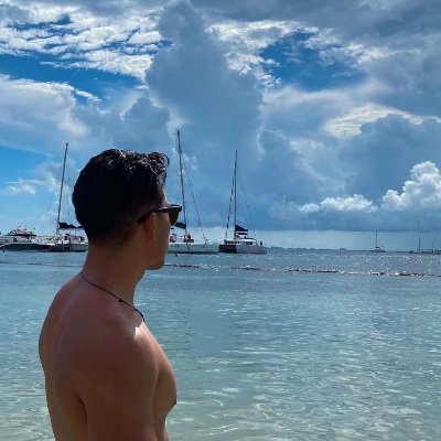 RichiLatinoT's profile picture. I love to travel around the world, discover new people, and share my adventures. I will show you what really happens when boys travel alone.