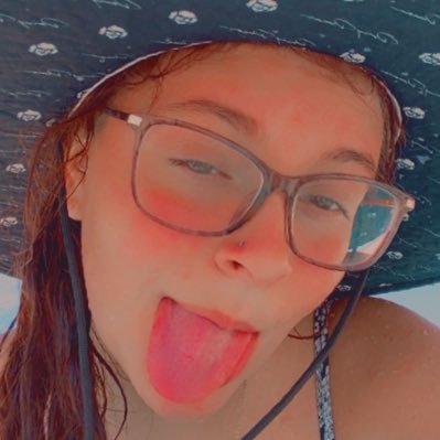livin the dream🤩 snap:tara_lee05 insta:tara.hilton.5