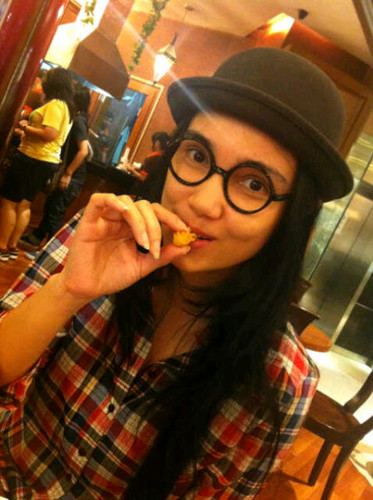 febyfebiola's profile picture. I love my life..