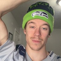 Depressed Seahawks Fan(@recklessracoonn) 's Twitter Profile Photo