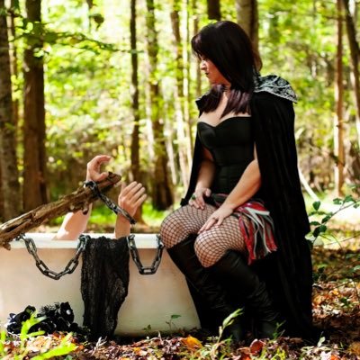 Life is always evolving and ever changing. A few things remain the same… #Goddess to @leesublte. #FLR, Tennessee Football, VFL, Cheesehead -Go Pack Go