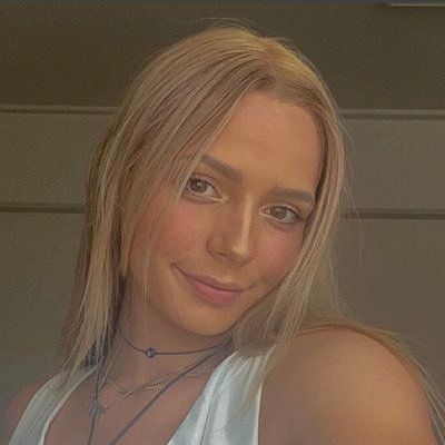 vangoghluvr777's profile picture. 