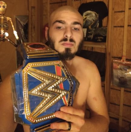 I AM THE NEW FEIND OF VENUM 1 time wwe champion 1 time wwe universal champion
